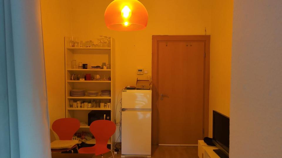 Erdgeschoßwohnung Bonn Poppelsdorf - 21 Zimmer, 55 m&sup2;, 560&euro; | Angebot:24754583