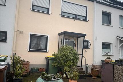 Haus Bornheim - 8 Zimmer, 137 m&sup2;, 489.000&euro; | Angebot:24780050