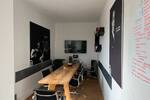 Arbeitsplatz in stylischer Agentur mit Dachterrasse - All-in-Miete