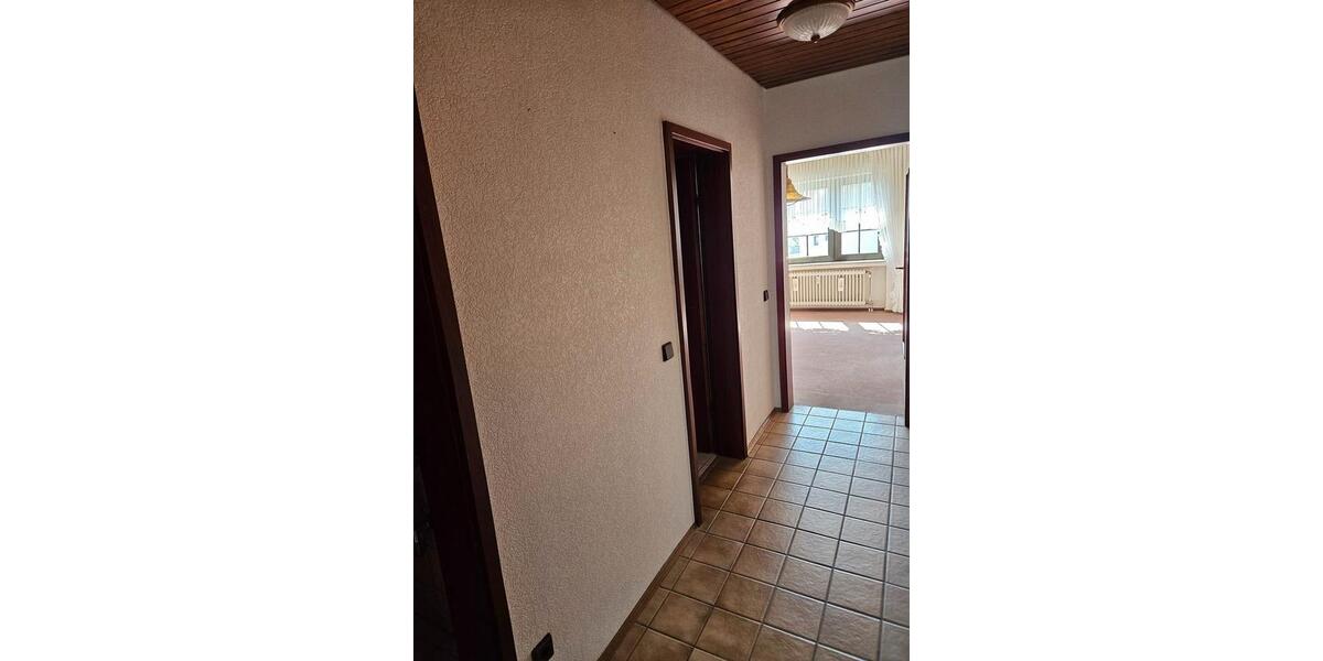Etagenwohnung Bergisch Gladbach Paffrath - 2 Zimmer, 77 m&sup2;, 750&euro; | Angebot:26428231
