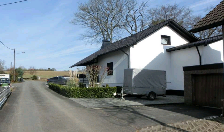 Haus zum Kaufen in Neunkirchen-Seelscheid 400.000 € 172 m²