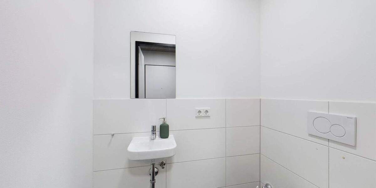 Etagenwohnung Köln Deutz - 1 Zimmer, 44 m&sup2;, 770&euro; | Angebot:24727131