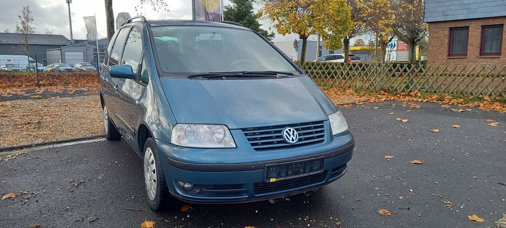 VW Sharan 317.000 km 1.450 € köln 51147