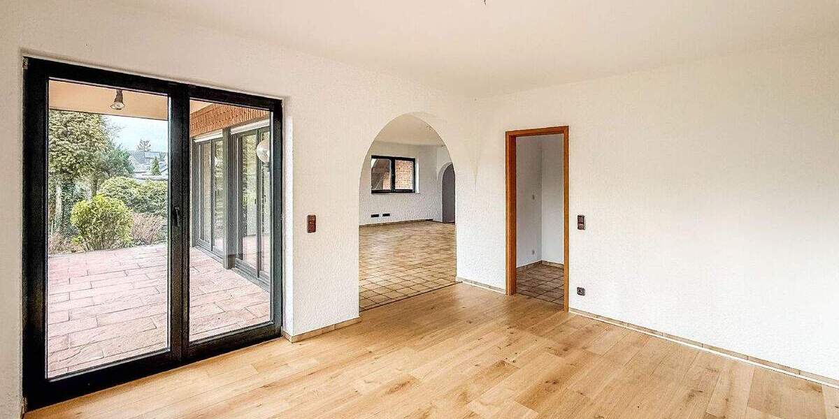 Einfamilienhaus Rösrath Kleineichen - 7 Zimmer, 167 m&sup2;, 765.000&euro; | Angebot:25706573