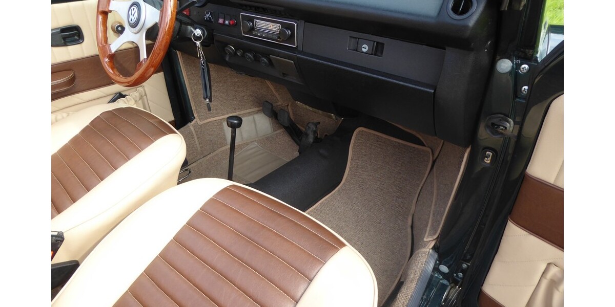 VW Käfer 146.855 km 35.303 &euro; Bergisch Gladbach 51465