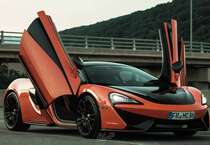 McLaren 570S