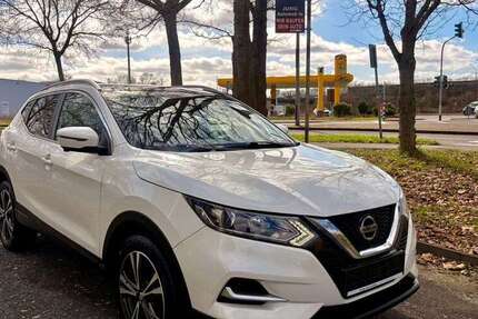 Nissan Qashqai 125.000 km 14.999 &euro; Köln 51109