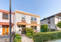 Familienfreundliches Reihenendhaus in ruhiger Lage mit schönem Garten