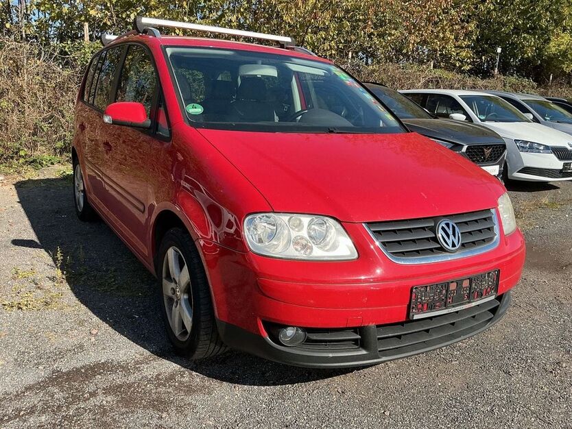 VW Touran 249.888 km 2.490 € bonn 53175