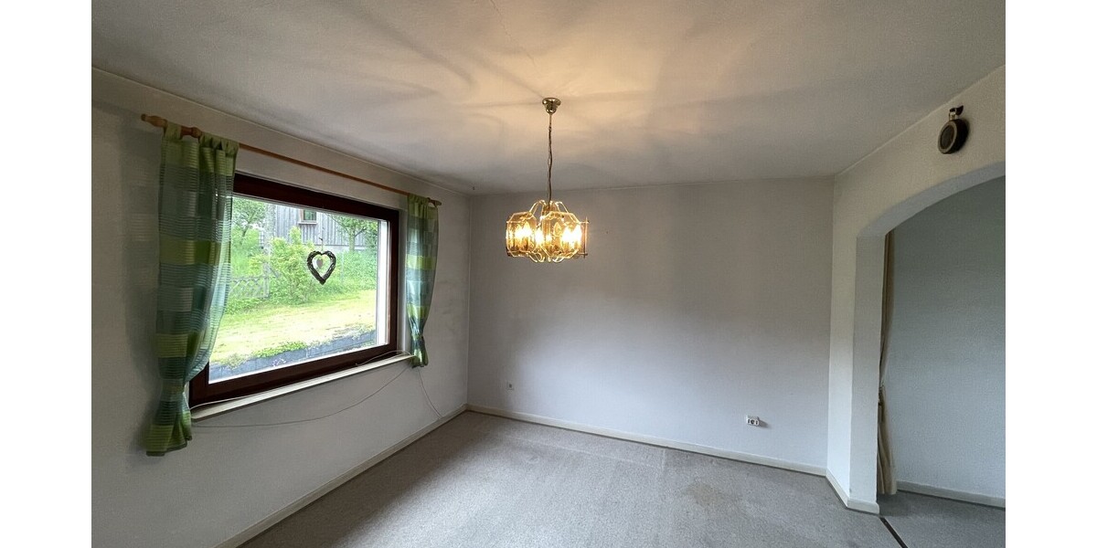 Einfamilienhaus mit großem Garten - Einfamilienhaus Königswinter / Thomasberg Thomasberg | Angebot:27225342