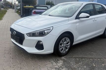Hyundai i30 59.500 km 11.500 € brühl 50321