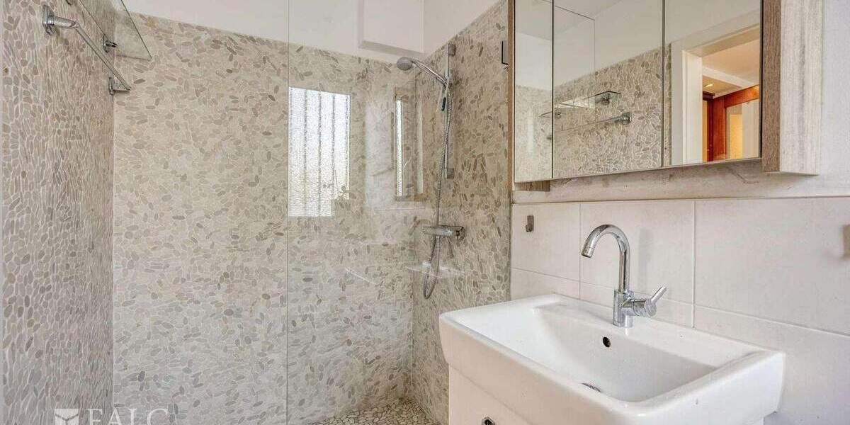 Reihenendhaus Köln Ossendorf - 6 Zimmer, 181 m&sup2;, 599.000&euro; | Angebot:24581055