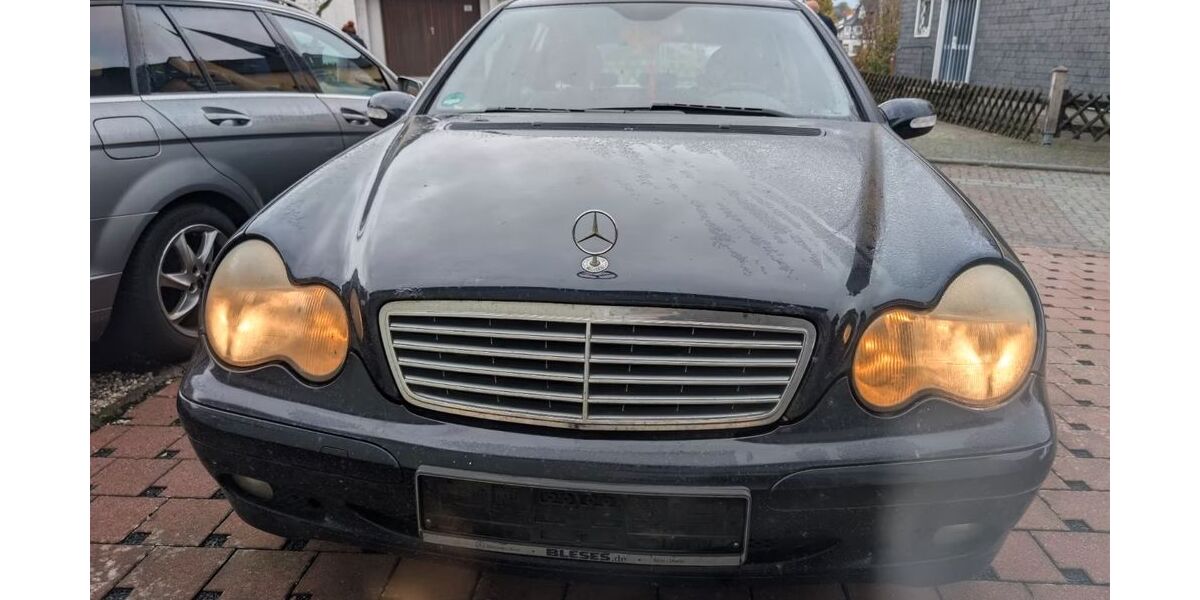 Mercedes-Benz C 180 341.712 km 1.099 &euro; Limbach 53567