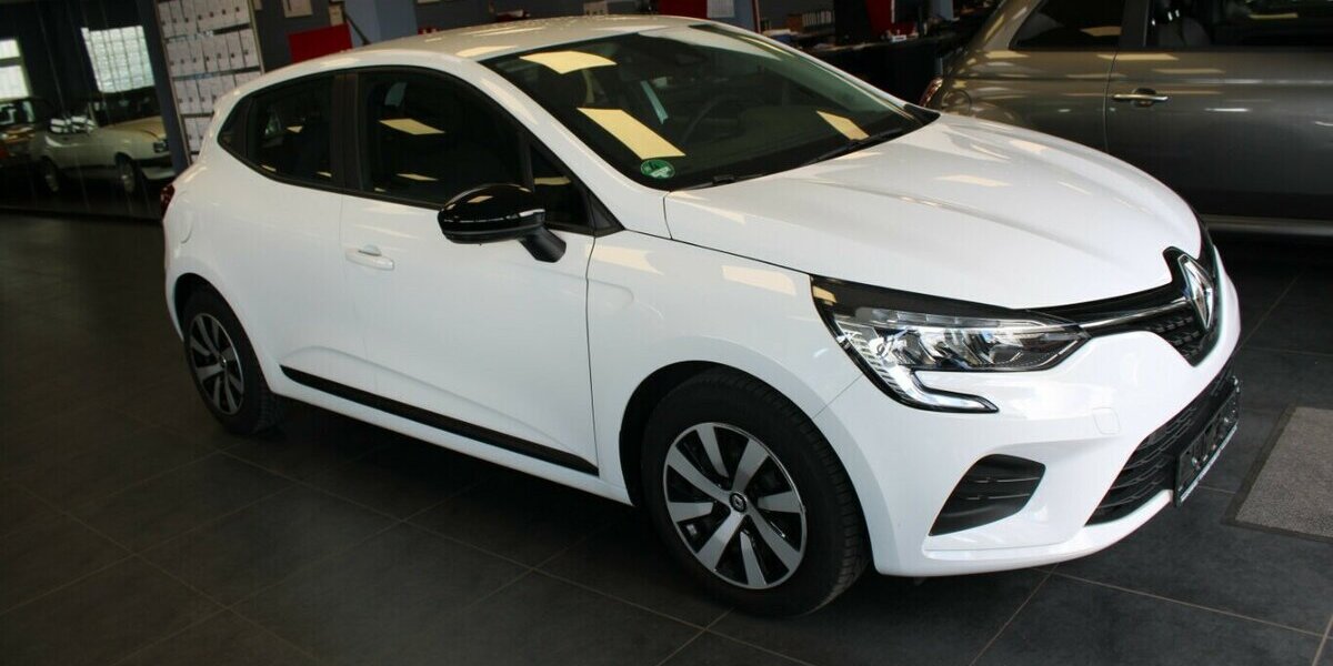 Renault Clio TCe 90 EQUILIBRE 34.200 km 12.980 &euro; Euskirchen 53881