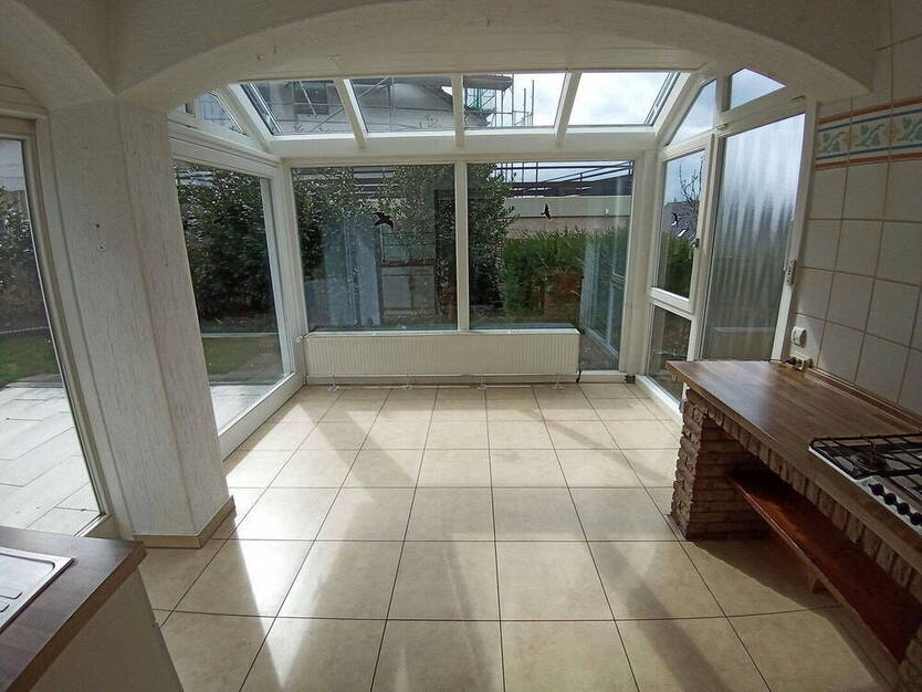 Ruhige Lage mit Blick auf Rhein und Bonn, großes Grundstück, schönes Haus mit EinliegerWohnung