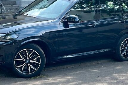 BMW X3 41.750 km 44.500 € Bonn 53173