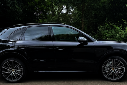 Porsche Cayenne 127.000 km 64.400 &euro; Köln 51109