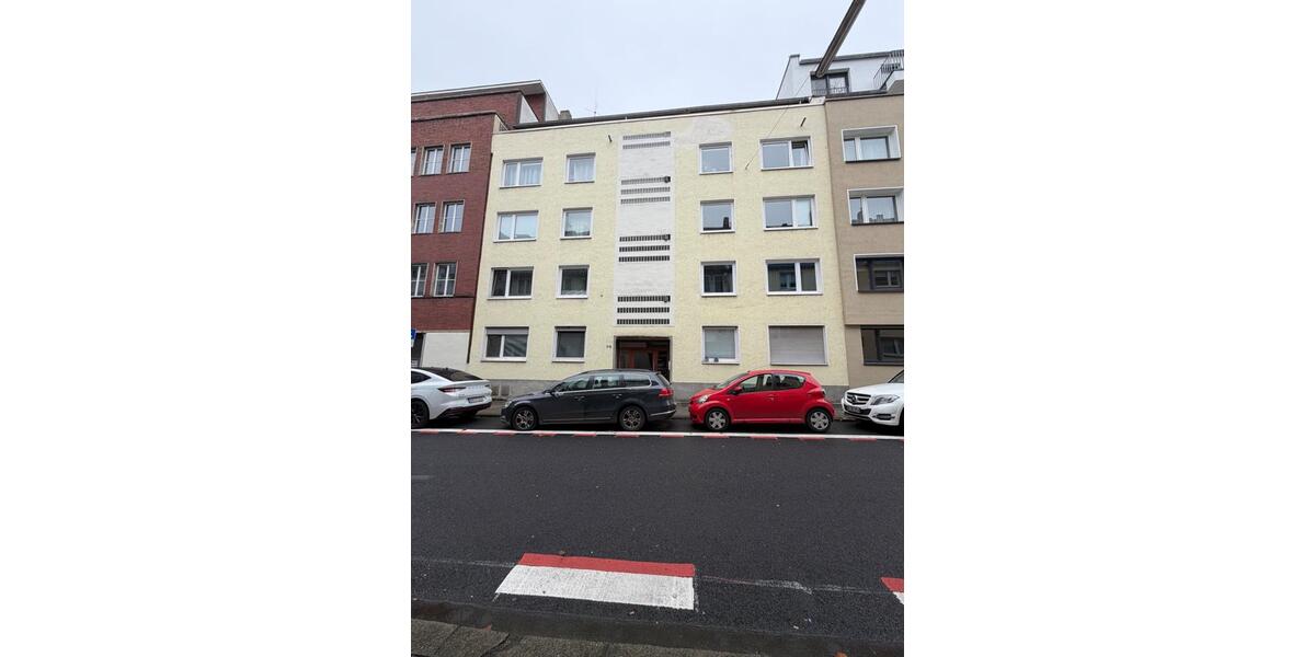 Hochparterre Köln Innenstadt - 3 Zimmer, 90 m&sup2;, 399.000&euro; | Angebot:26945387