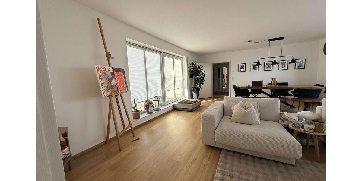 Einfamilienhaus Wachtberg - 3 Zimmer, 126 m&sup2;, 1.260&euro; | Angebot:25882820