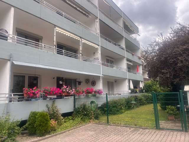 Wohnung zum Kaufen in Kerpen 186.000 € 77 m²