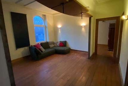 Haus Köln Mülheim - 1 Zimmer, 16 m&sup2;, 680&euro; | Angebot:25907792