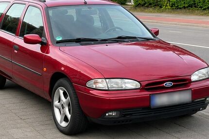 Ford Mondeo 189.000 km 1.800 &euro; Köln 50825