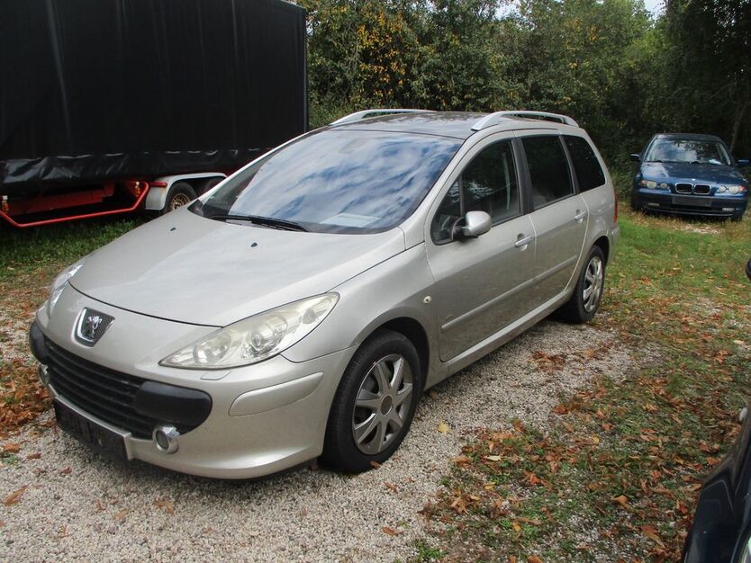 Peugeot 307 260.000 km 1.450 € Bonn 53175