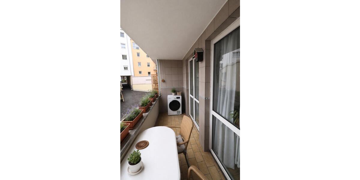 Hochparterre Köln Innenstadt - 3 Zimmer, 90 m&sup2;, 399.000&euro; | Angebot:26945387