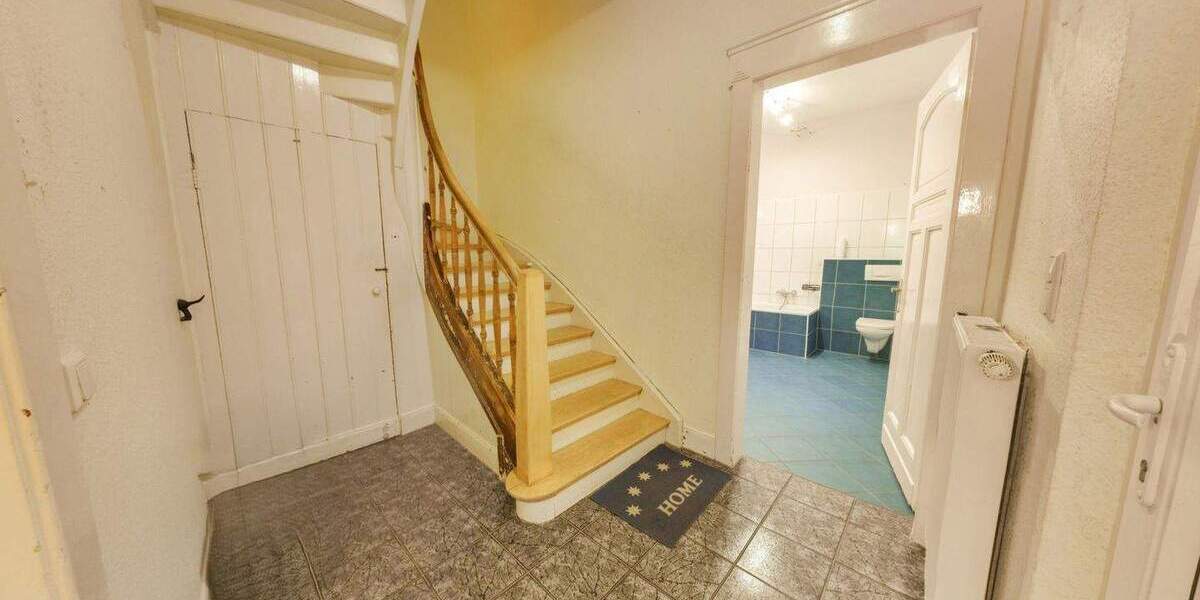 Reihenendhaus Bonn Lannesdorf - 9 Zimmer, 191 m&sup2;, 429.000&euro; | Angebot:25821891