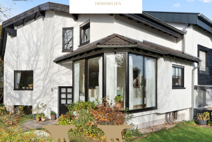 Attraktives Reihenendhaus mit besonderer Architektur und großzügigem Raumkonzept in Bonn-Hardtberg 7 zimmer