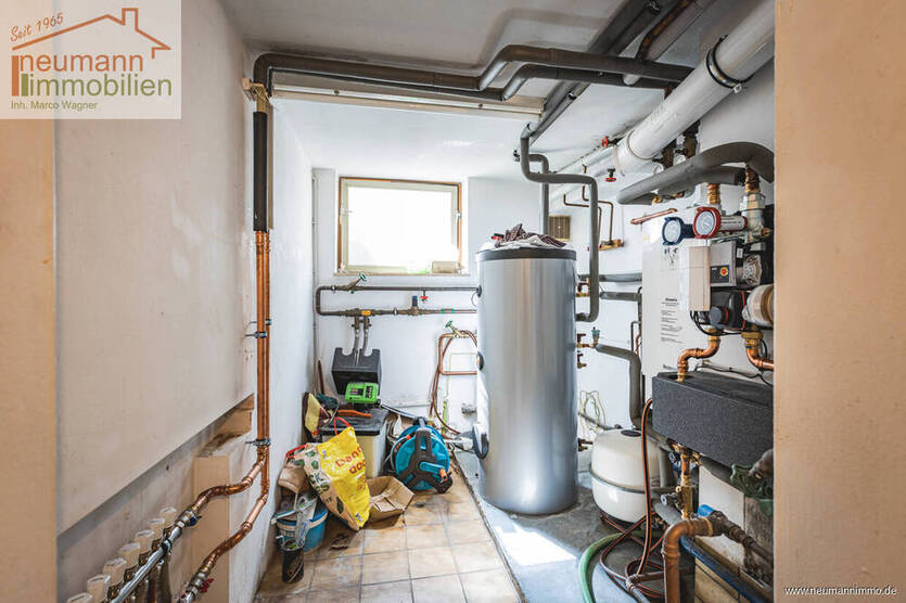 Großzügiges Haus mit Potenzial - teilmodernisiert, bis zu 3 Einheiten möglich