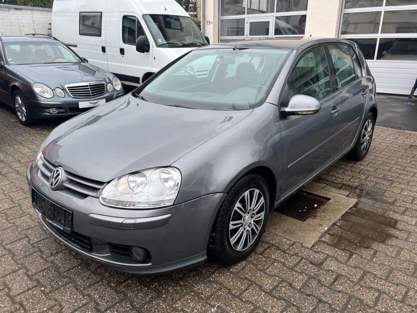 VW Golf 346.000 km 2.200 € Köln/Wahn 51147