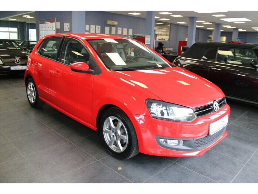 VW Polo 1.2 TSI Comfortline 64.075 km 8.980 € Euskirchen 53881