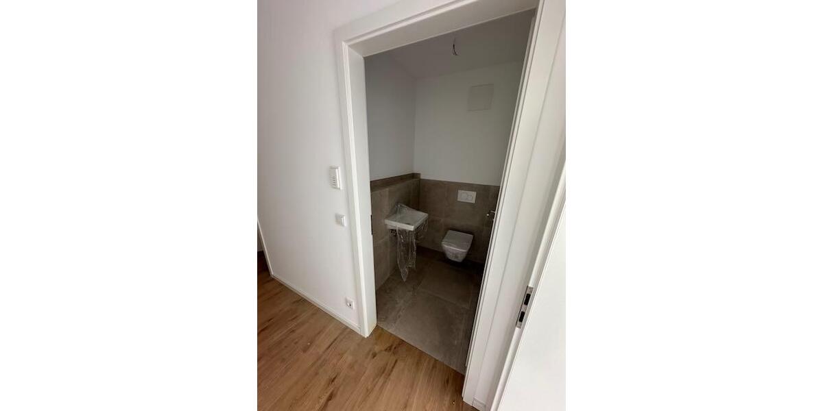 Etagenwohnung Eitorf - 4 Zimmer, 114 m&sup2;, 1.845&euro; | Angebot:27617602