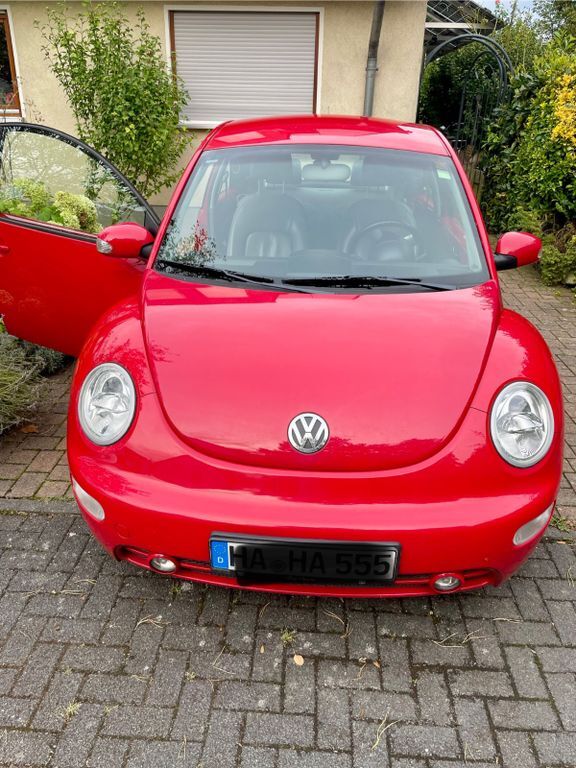 VW Beetle 67.000 km 6.500 € Köln 50829