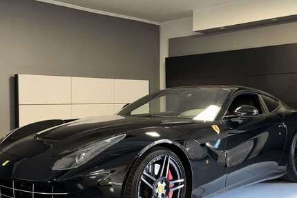 Ferrari F12 22.000 km 249.000 € Köln 51067