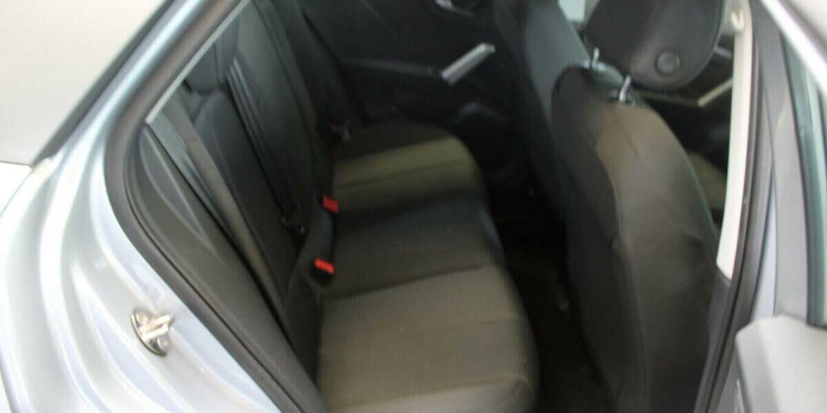 Audi Q2 1.0 TFSI Ultra - AHK - 110.909 km 12.980 &euro; Euskirchen 53881