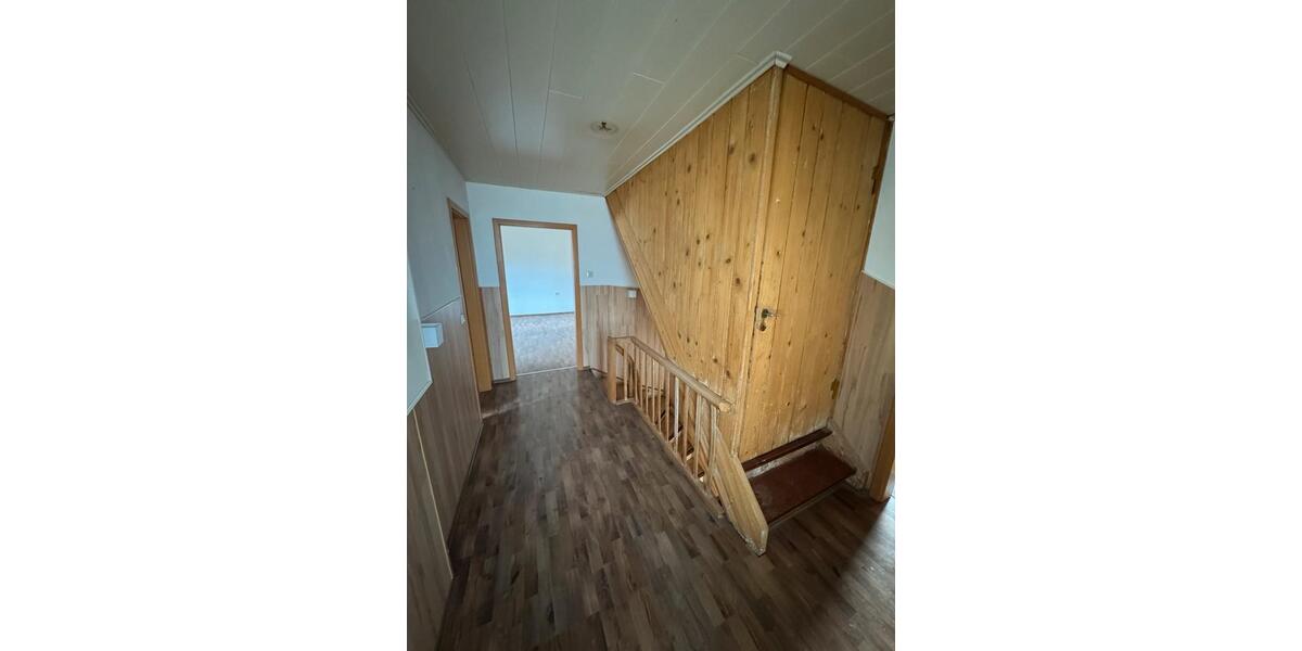 Einfamilienhaus Hennef (Sieg) - 4 Zimmer, 146 m&sup2;, 1.250&euro; | Angebot:25261333