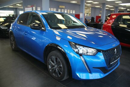 Peugeot e-208 136 Allure Pack