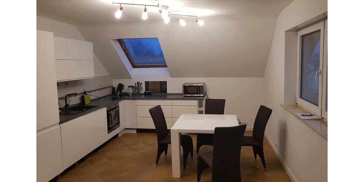 Dachgeschoßwohnung Bonn Küdinghoven - 2 Zimmer, 62 m&sup2;, 950&euro; | Angebot:24749901