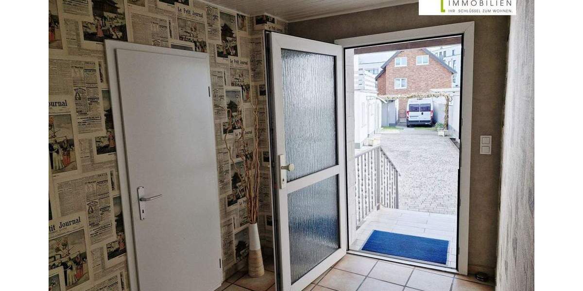 Einfamilienhaus Siegburg / Stallberg Stallberg - 9 Zimmer, 203 m&sup2;, 499.000&euro; | Angebot:25915818