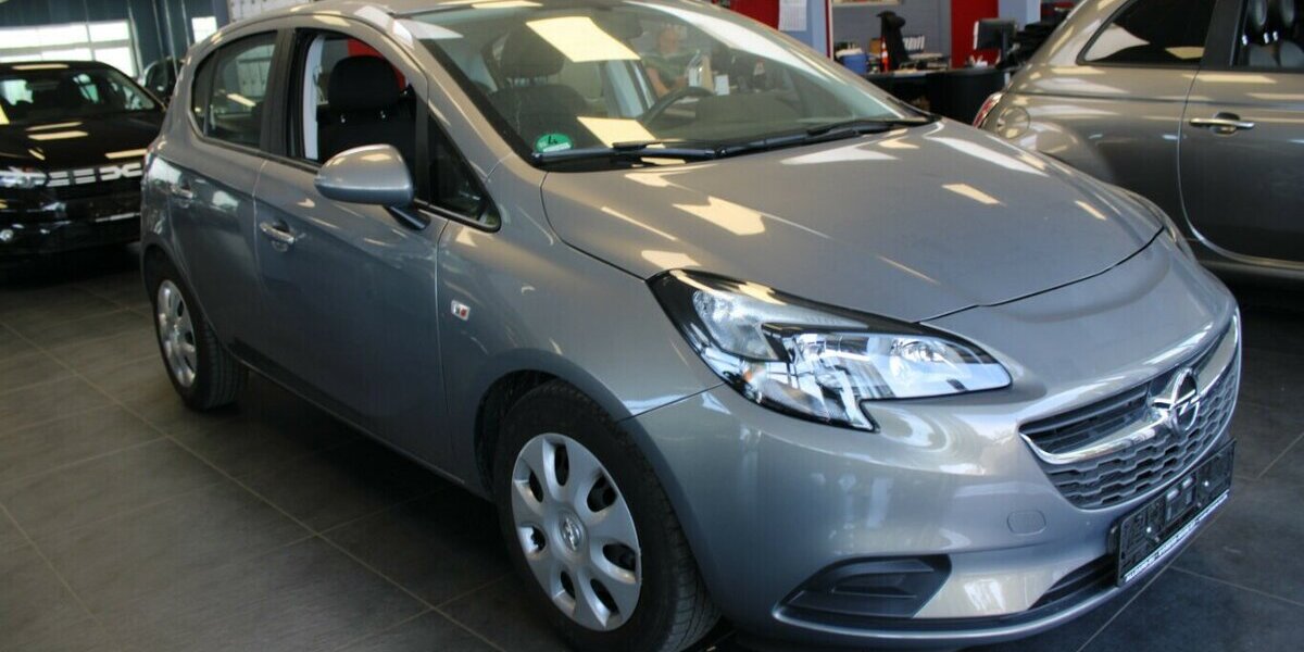 Opel Corsa 1.4 Automatik Edition 7.437 km 9.980 &euro; Euskirchen 53881