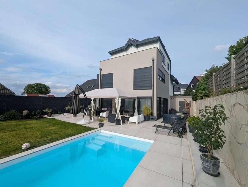 Haus zum Kaufen in Wachtberg 1.258.000 € 223 m²
