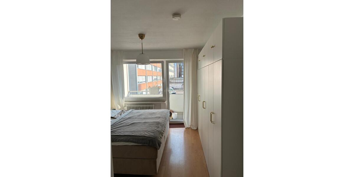 Etagenwohnung Köln Lindenthal - 3 Zimmer, 81 m&sup2;, 430.000&euro; | Angebot:27246605