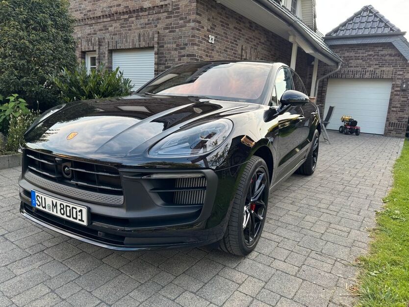 Porsche Macan 19.500 km 97.800 € Neunkirchen 53819