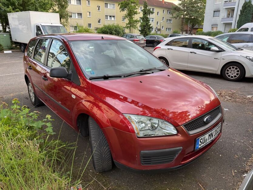 Ford Focus 180.000 km 2.500 € Sankt Augustin 53757