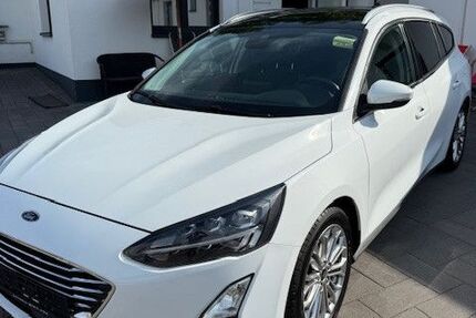 Ford Focus 179.101 km 10.980 € Hürth bei Köln 50354