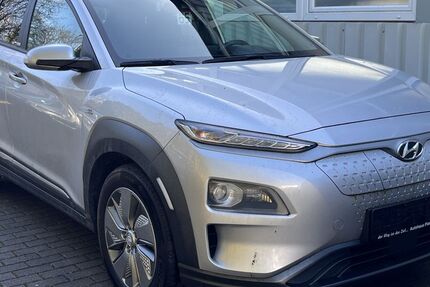 Hyundai KONA 33.634 km 19.000 &euro; Hennef 53773