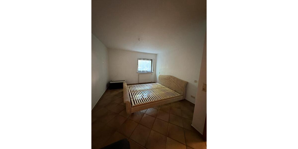 Etagenwohnung Troisdorf Bergheim - 3 Zimmer, 90 m&sup2;, 1.050&euro; | Angebot:26351691