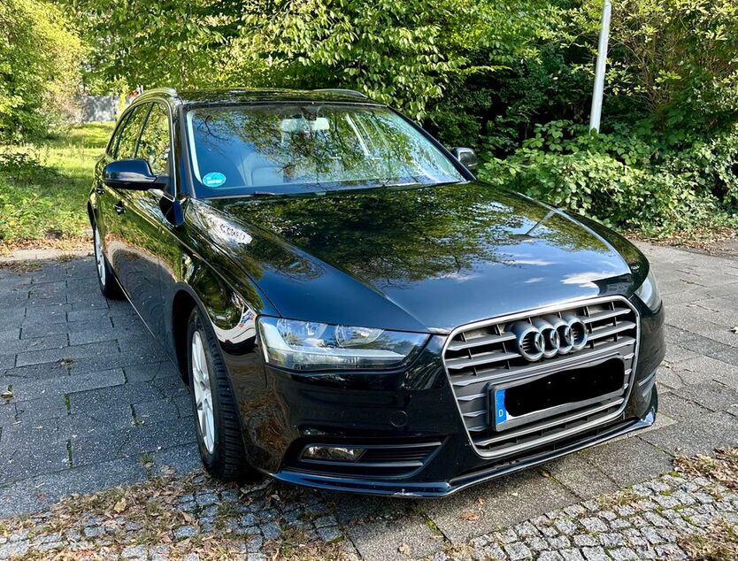 Audi A4 110.768 km 9.980 € Bonn 53123